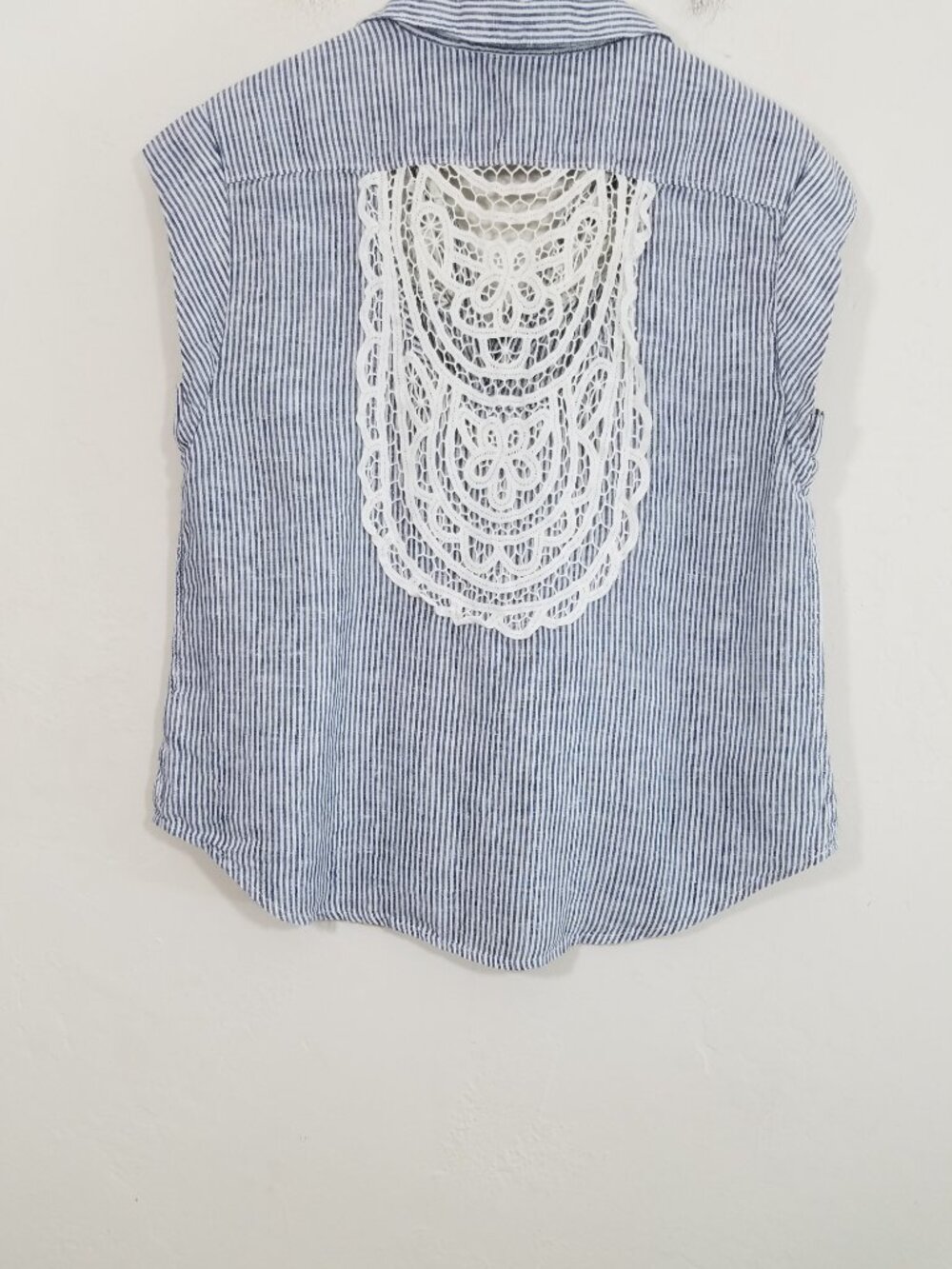 MAEVE by Anthropologie Linen Stripes Button Down Shirt Sleeveless Top Blouse M - Picture 4 of 6